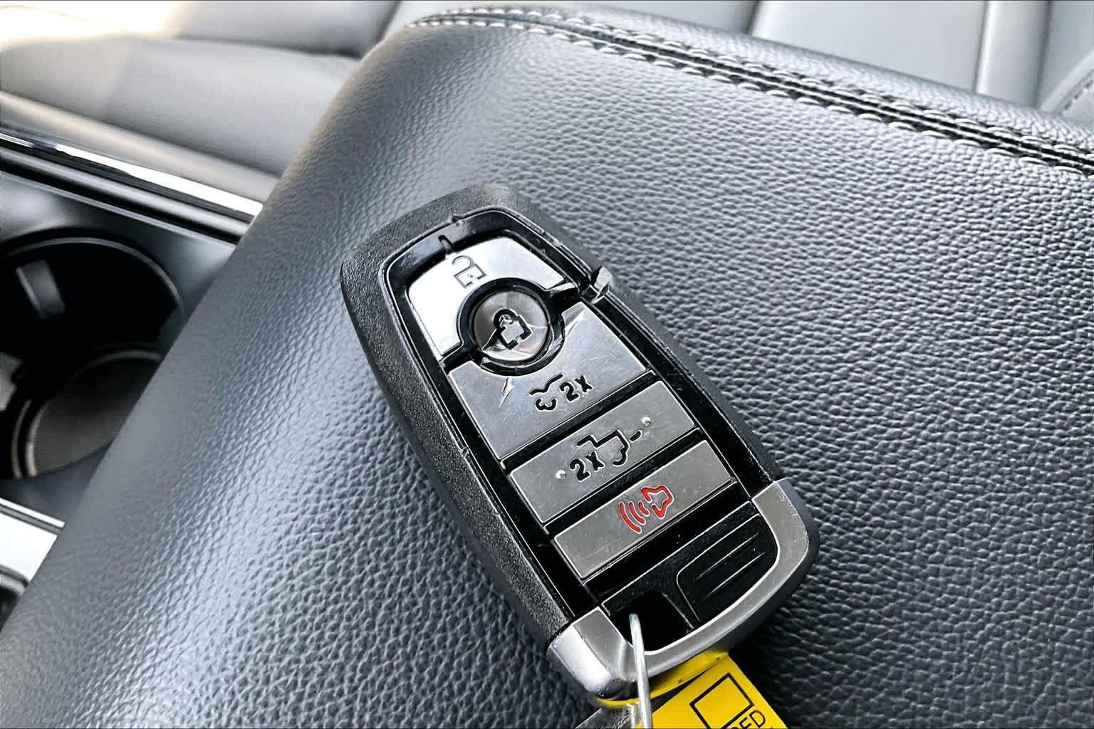 Certified 2025 Ford F150 Lightning Flash AWD/4WD image 14