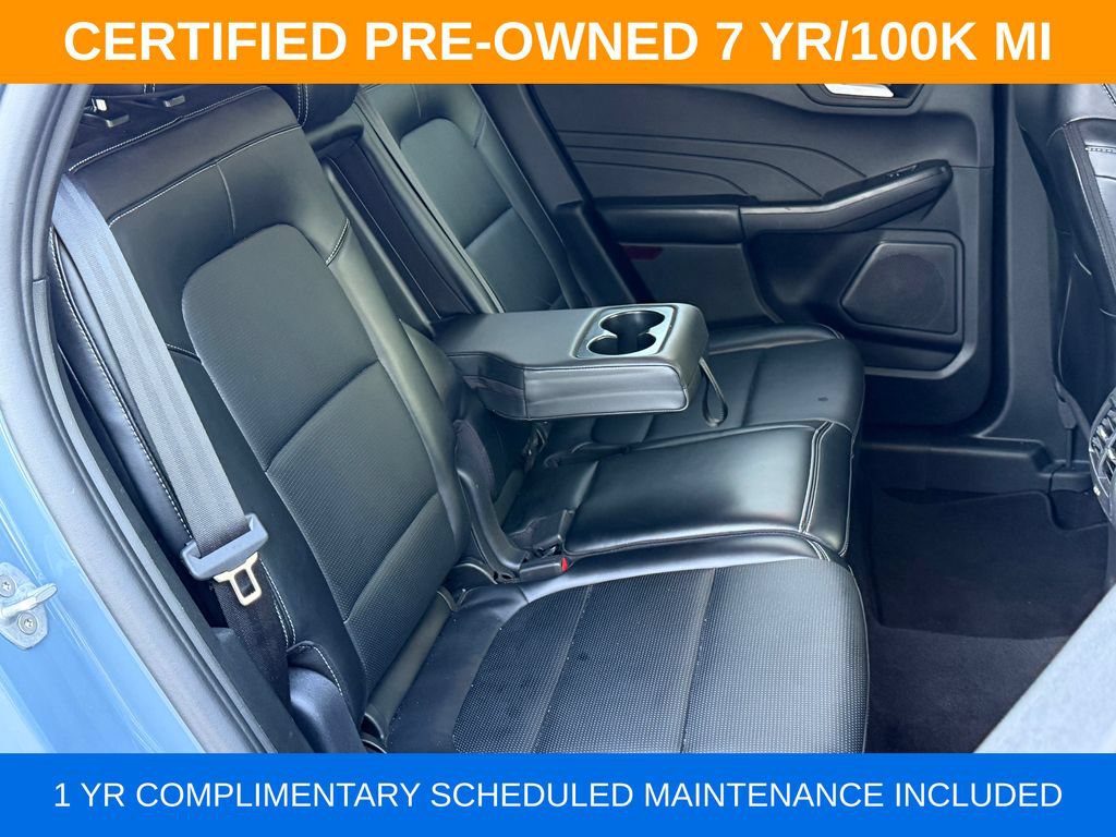 Certified 2025 Ford Escape Platinum AWD/4WD image 23
