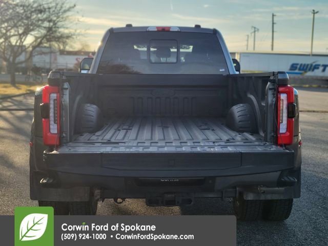 Certified 2025 Ford F450 Platinum w/ Platinum Plus Package image 22