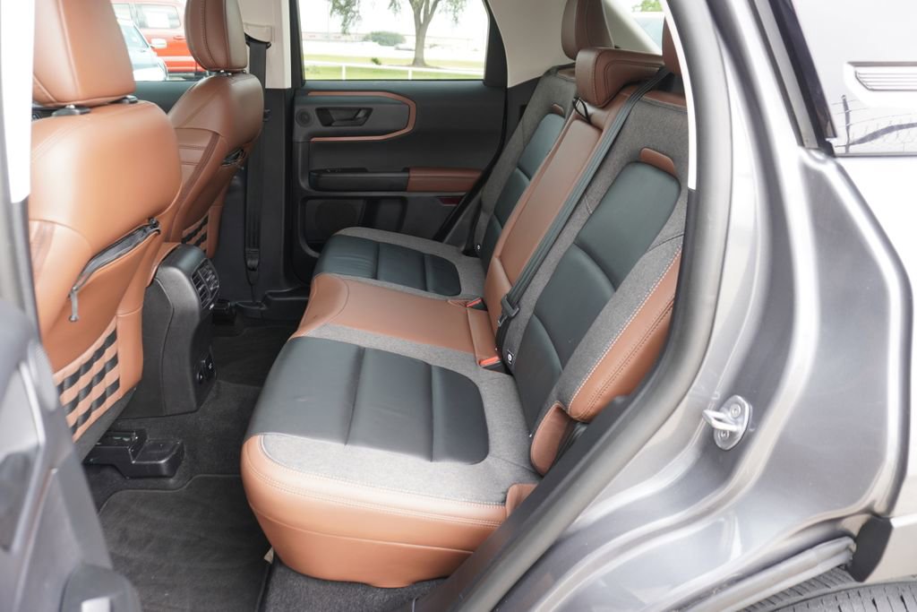 Certified 2023 Ford Bronco Sport Outer Banks w/ Tech Package AWD/4WD image 17