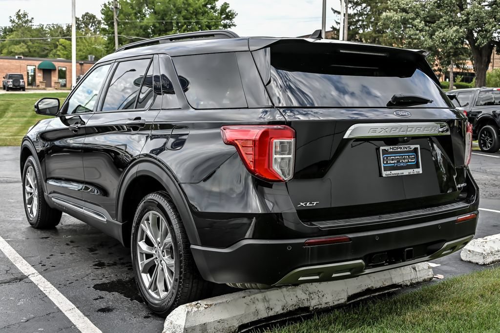 Certified 2023 Ford Explorer XLT w/ Equipment Group 202A AWD/4WD image 6