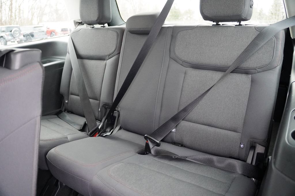 Certified 2025 Ford Expedition Active image 19