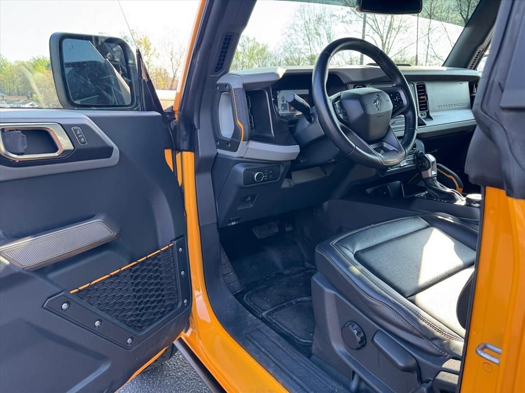Certified 2022 Ford Bronco Badlands AWD/4WD image 14