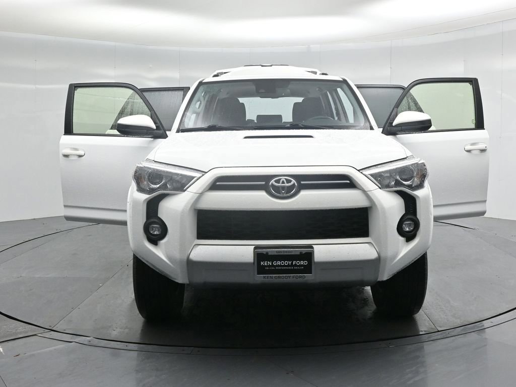 Used 2024 Toyota 4Runner TRD Off-Road image 51