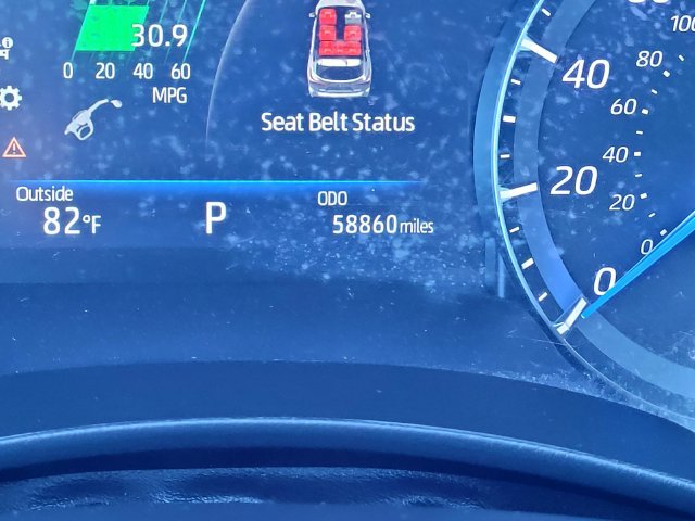 Used 2021 Toyota Highlander XLE AWD/4WD image 23