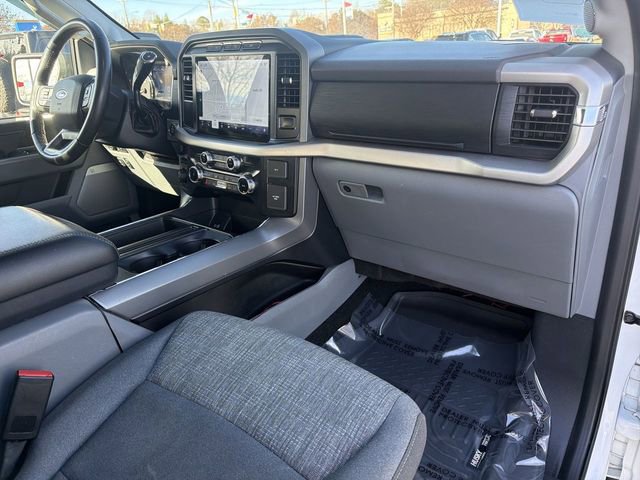 Certified 2022 Ford F150 XLT w/ Equipment Group 302A High image 31