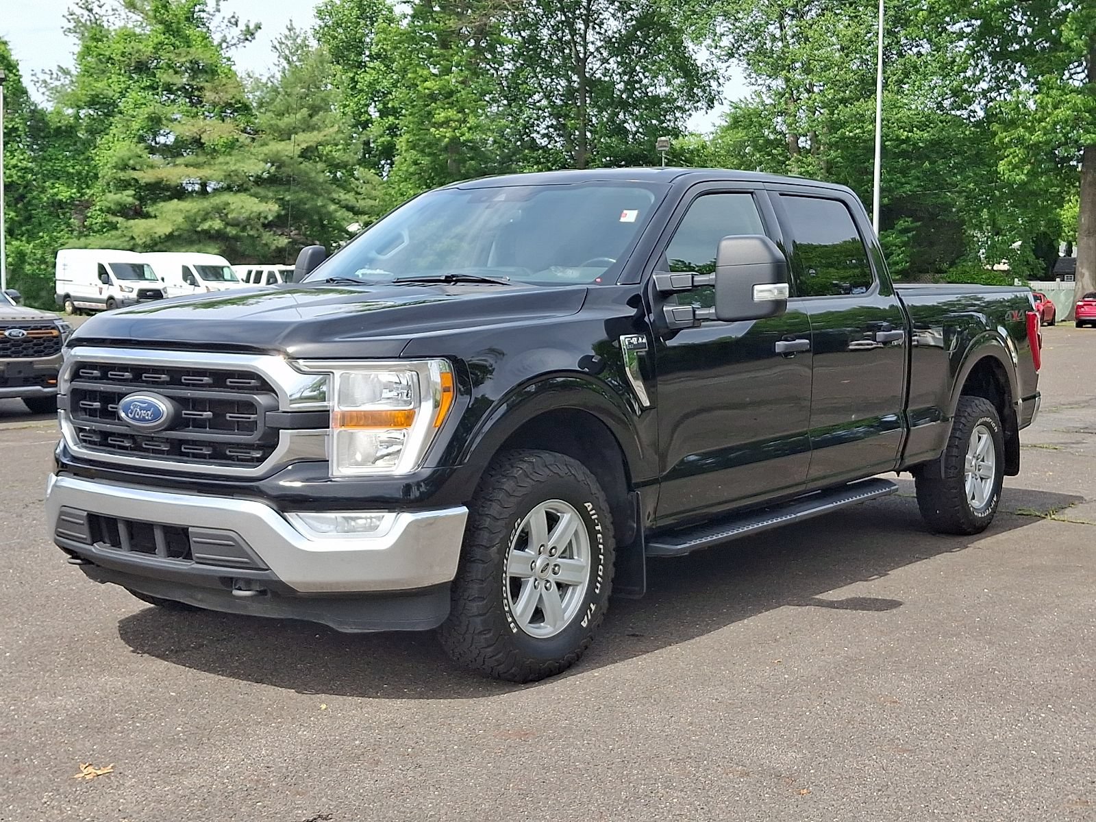 Certified 2022 Ford F150 XLT w/ Equipment Group 301A Mid AWD/4WD image 3