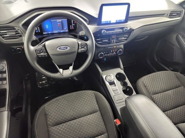 Certified 2023 Ford Escape Active AWD/4WD image 32