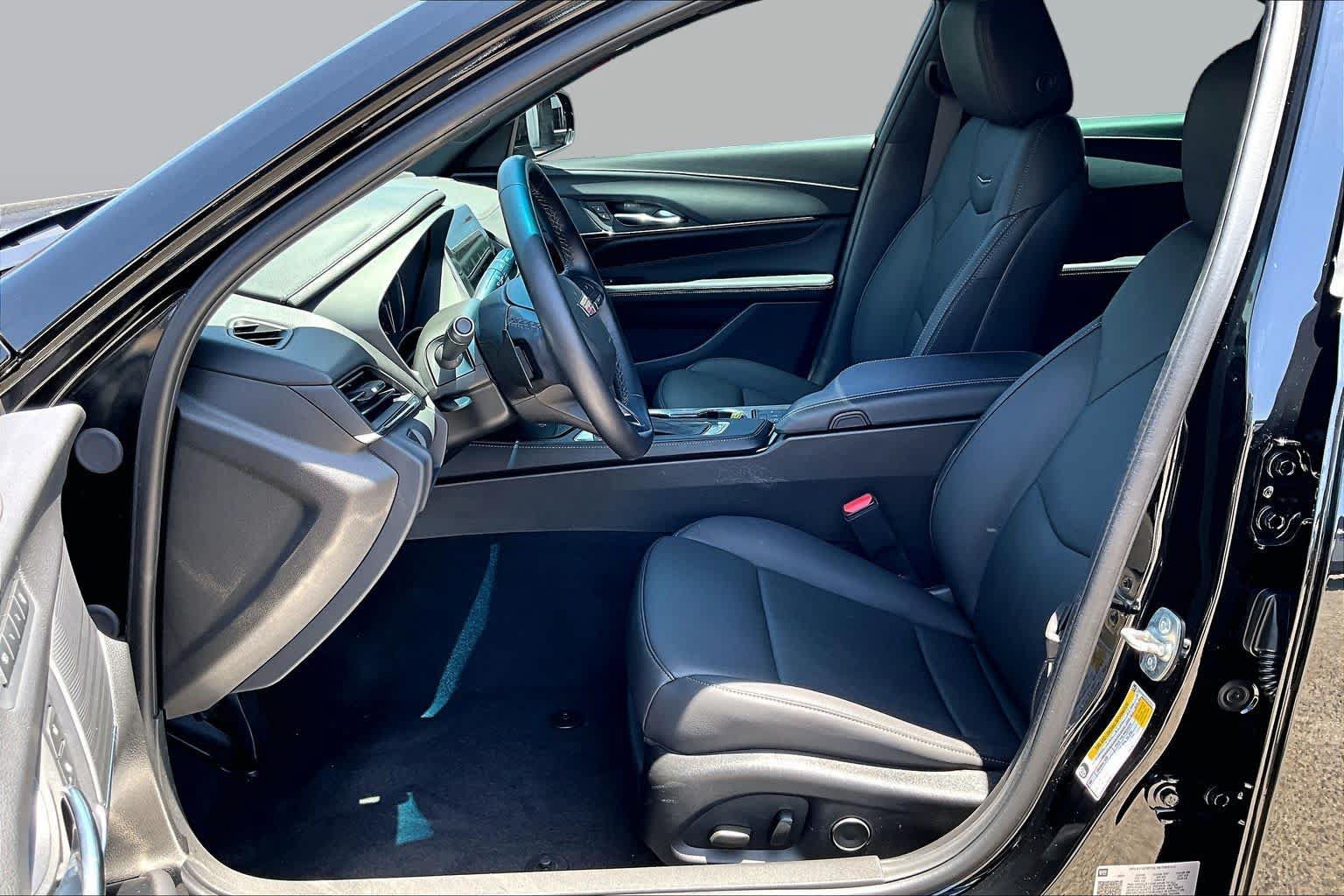 Used 2025 Cadillac CT4 Premium Luxury w/ Climate Package RWD image 8
