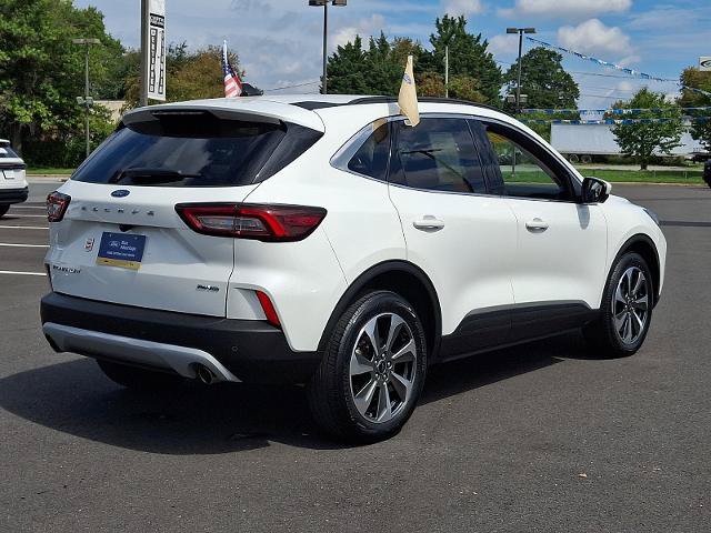 Certified 2023 Ford Escape Platinum AWD/4WD image 6