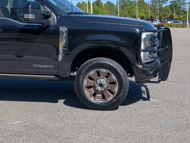Certified 2024 Ford F250 King Ranch w/ FX4 Off-Road Package AWD/4WD image 11
