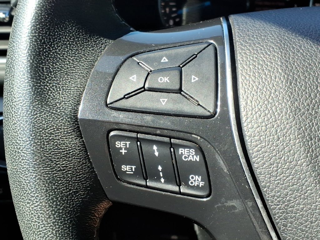 Certified 2017 Ford Explorer Platinum AWD/4WD image 7