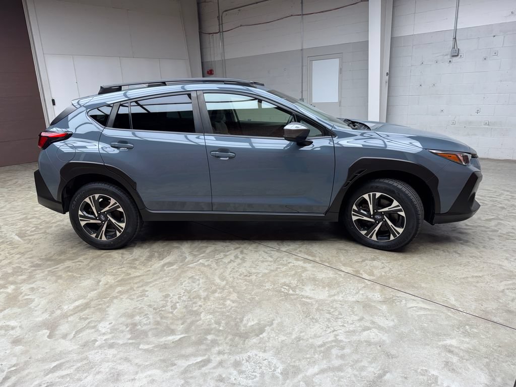Used 2024 Subaru Crosstrek 2.0i Premium AWD/4WD image 6