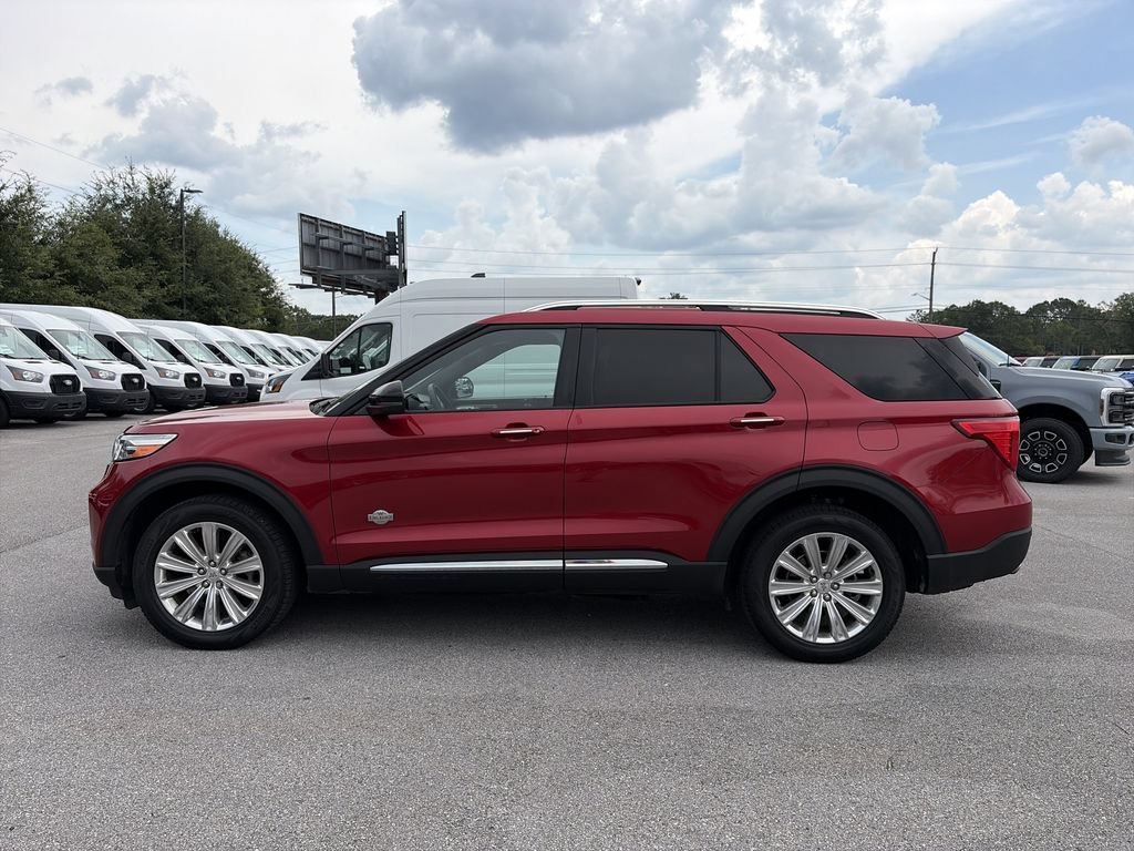 Certified 2023 Ford Explorer King Ranch w/ Technology Package AWD/4WD image 4