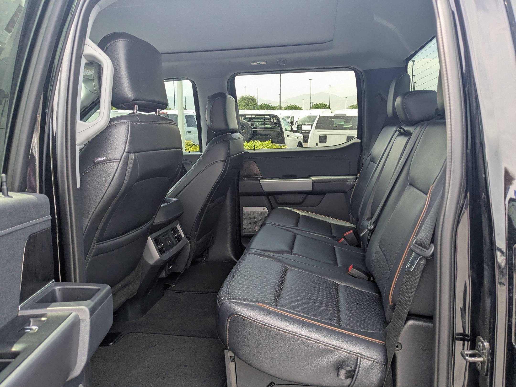 Certified 2025 Ford F350 Lariat w/ Black Appearance Package AWD/4WD image 29