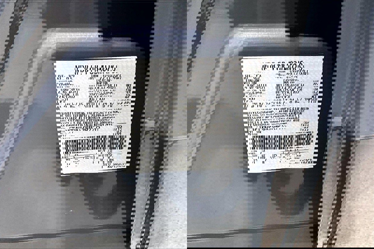 Certified 2025 Ford Maverick XLT w/ Equipment Group 302A image 34