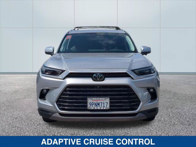 Used 2024 Toyota Grand Highlander AWD image 8