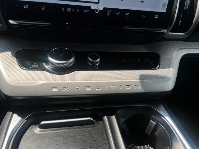 Certified 2025 Ford Expedition Active RWD image 19