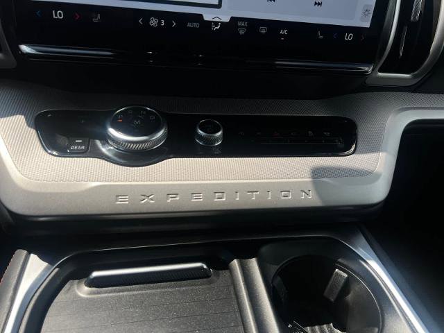 Certified 2025 Ford Expedition Active RWD image 19