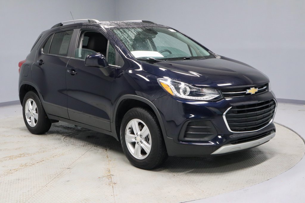 Used 2022 Chevrolet Trax LT w/ Premium Seat Package image 7