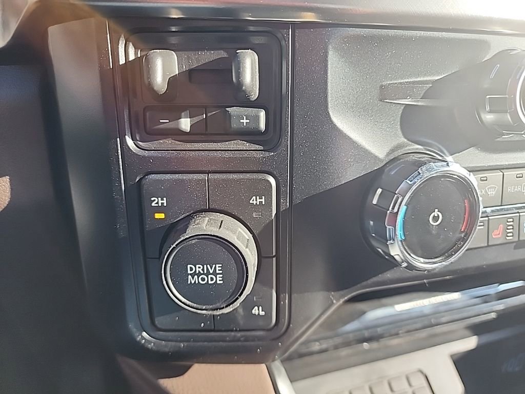 Certified 2026 Ford F350 King Ranch image 19