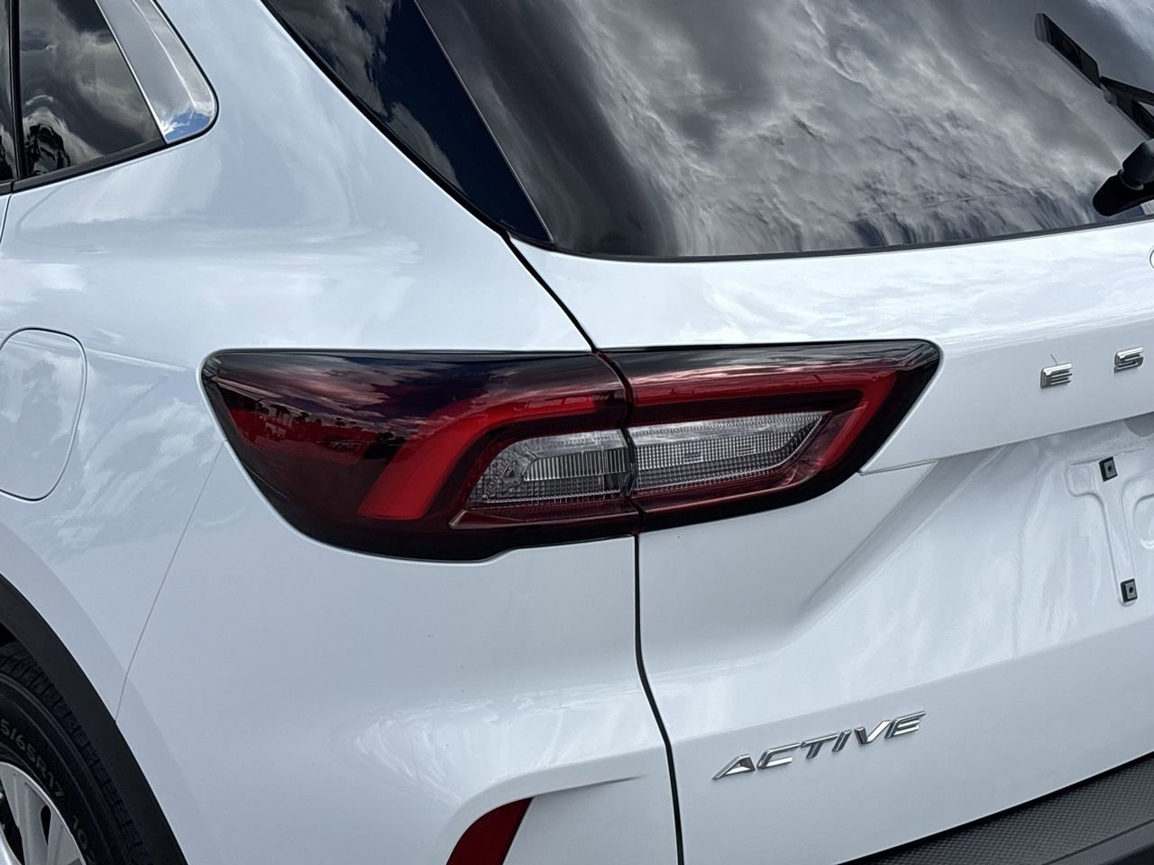 Certified 2024 Ford Escape Active FWD image 13