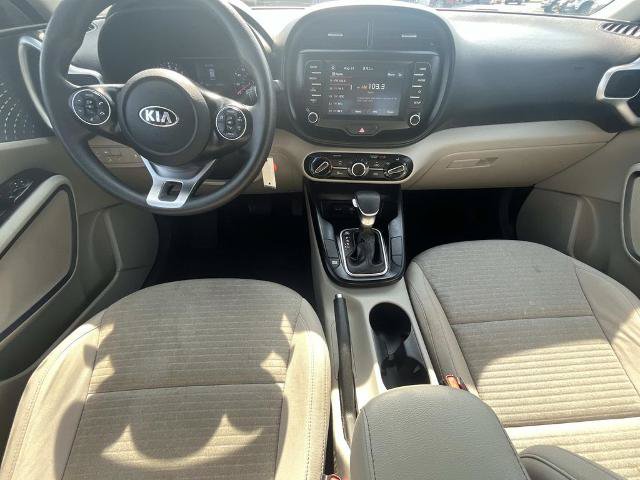 Used 2020 Kia Soul S FWD image 13