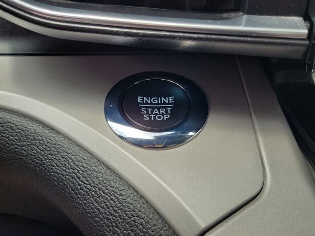 Certified 2023 Ford Explorer XLT w/ Equipment Group 202A RWD image 16