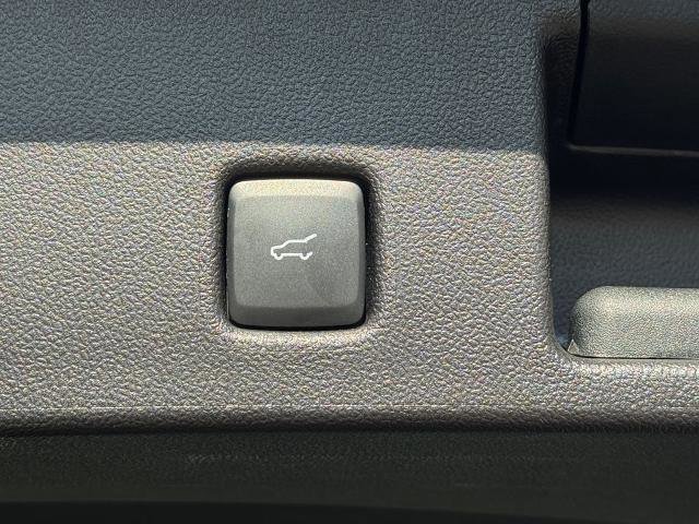 Certified 2025 Ford Escape ST-Line w/ Equipment Group 301A image 9