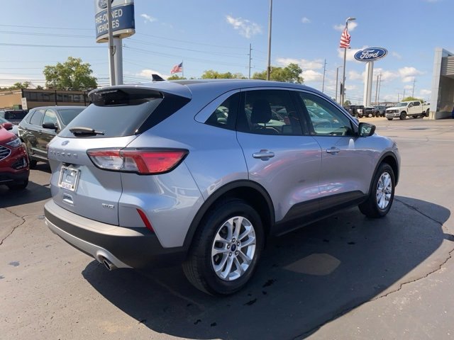 Certified 2022 Ford Escape SE w/ Cold Weather Package image 3