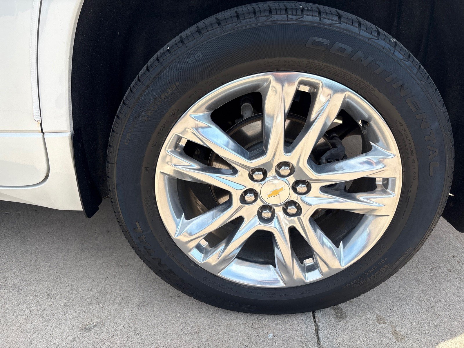 Used 2021 Chevrolet Traverse High Country AWD/4WD image 14