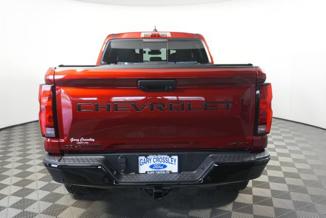 Used 2024 Chevrolet Colorado ZR2 w/ ZR2 Convenience Package III AWD/4WD image 4