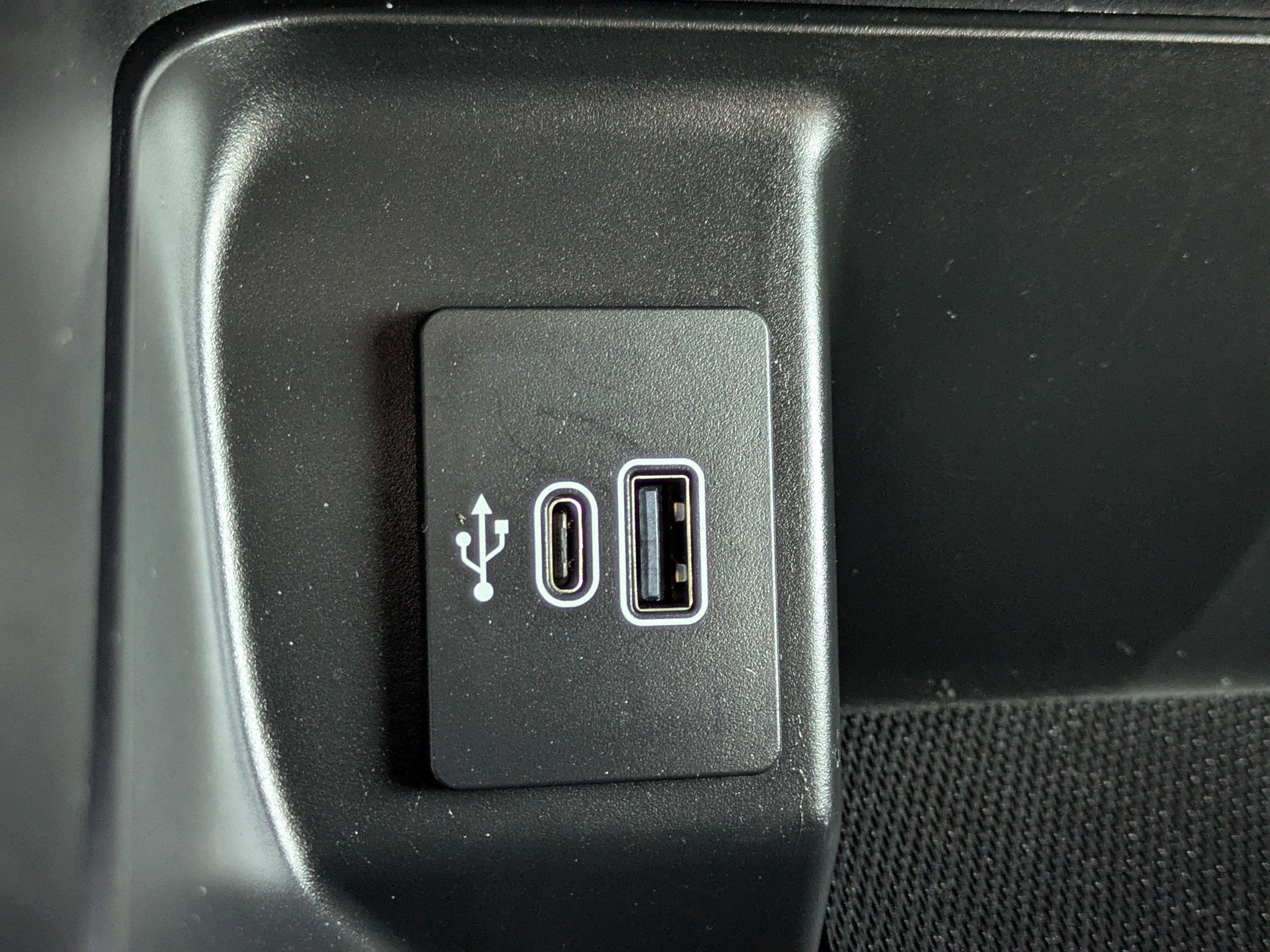 Certified 2025 Ford F150 STX w/ Equipment Group 200A image 27