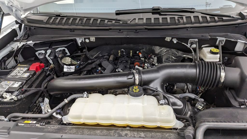 Certified 2025 Ford Expedition Max Platinum w/ Stealth Appearance Package AWD/4WD image 46