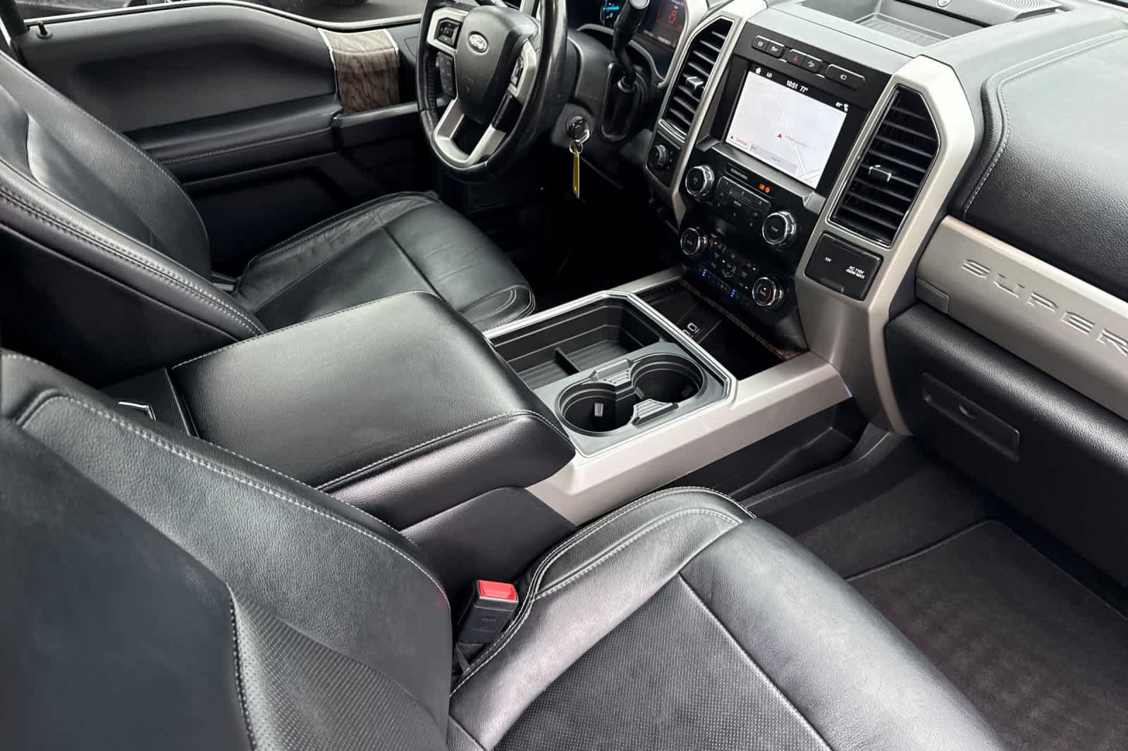 Certified 2019 Ford F350 Lariat AWD/4WD image 15