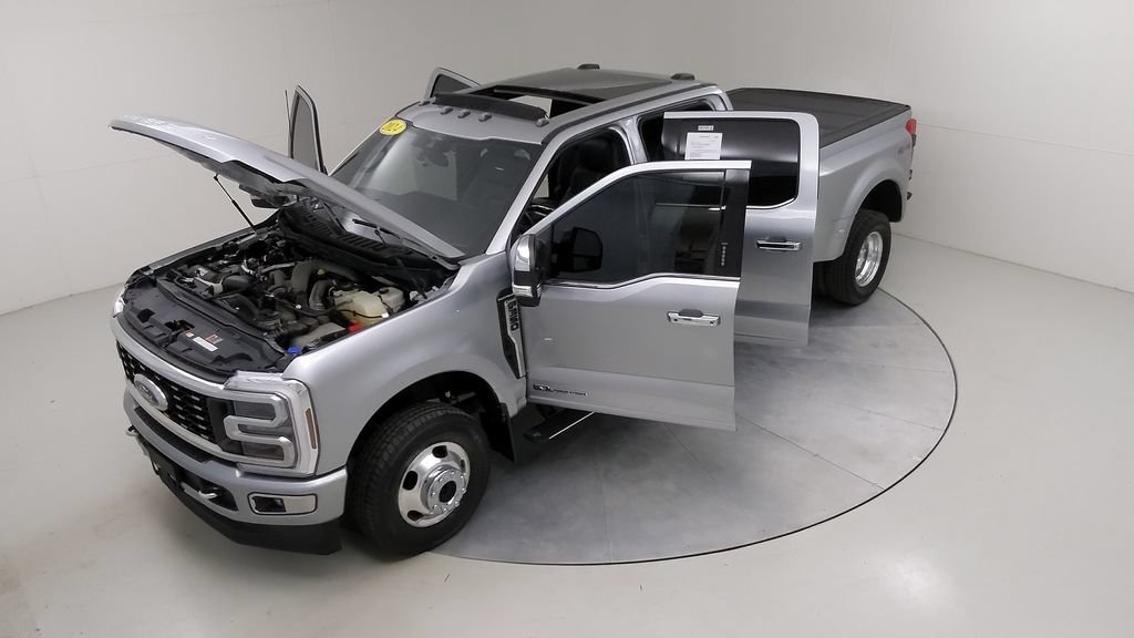 Certified 2024 Ford F350 Platinum AWD/4WD image 58