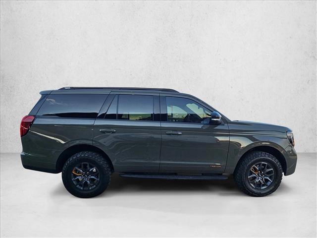 Certified 2025 Ford Expedition Tremor AWD/4WD image 4