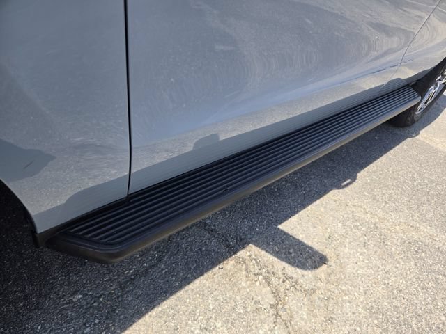 Certified 2025 Ford Expedition Active AWD/4WD image 9