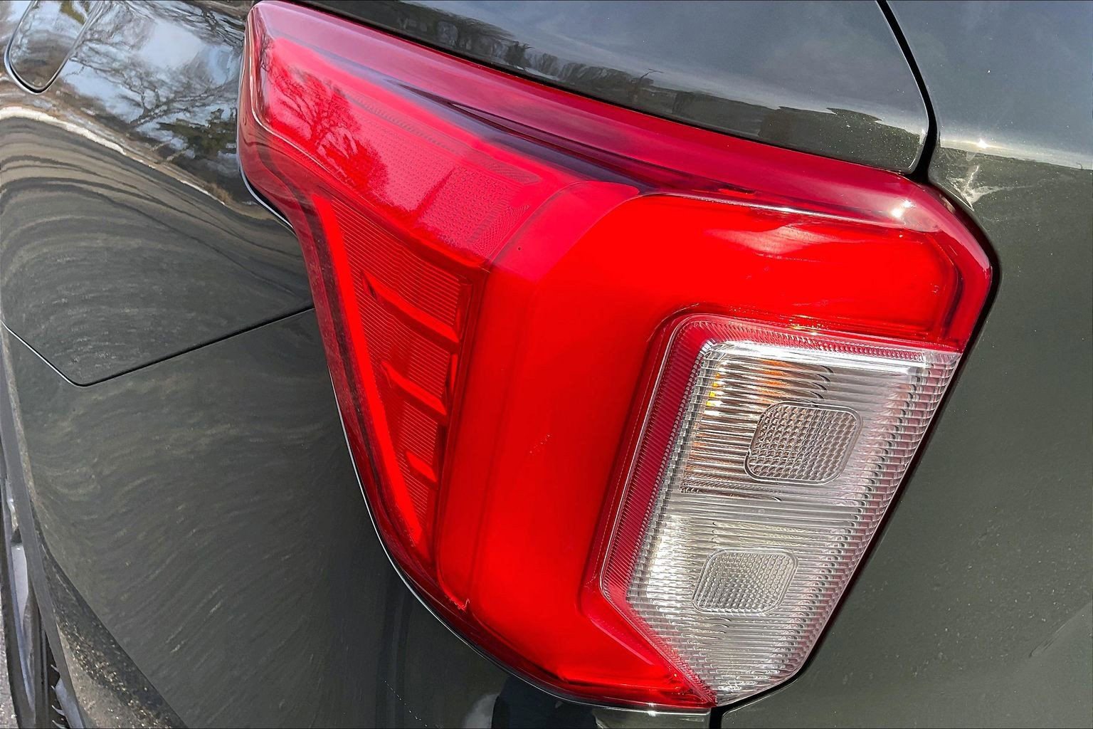 Certified 2022 Ford Explorer XLT w/ Equipment Group 202A image 24