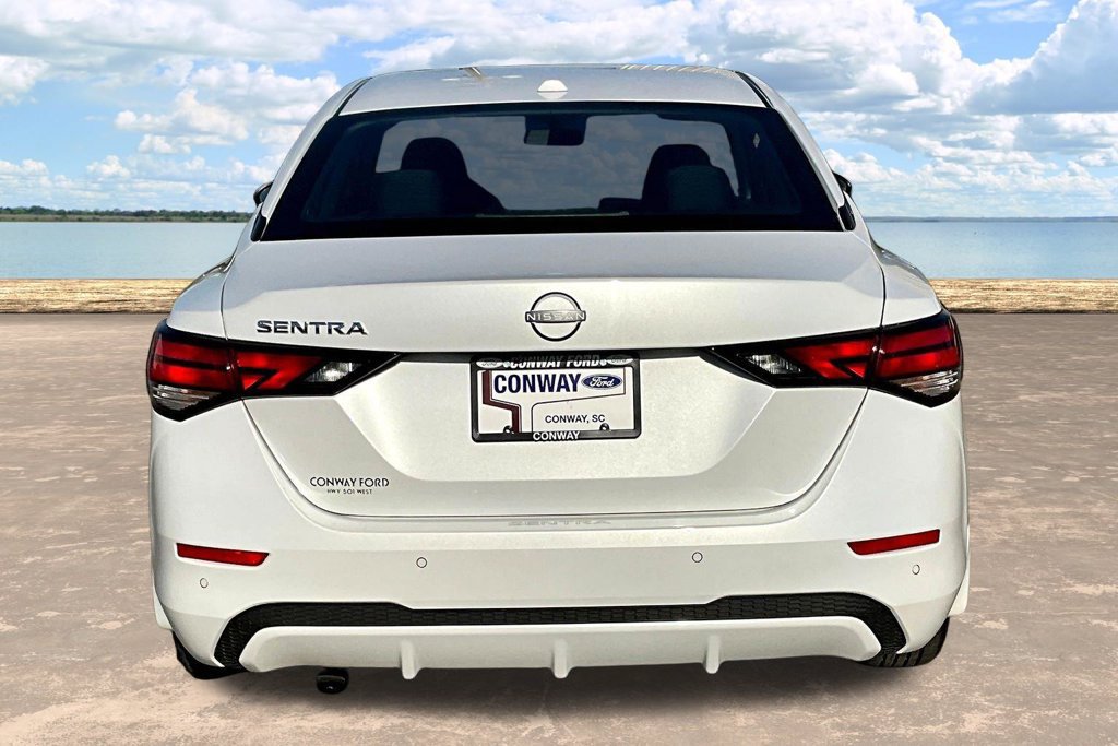 Used 2025 Nissan Sentra SV FWD image 7