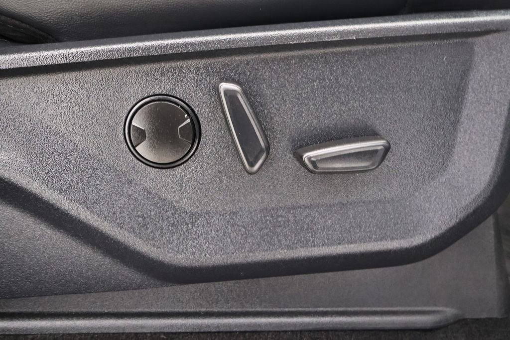 Certified 2022 Ford F150 Tremor w/ Equipment Group 402A High image 19