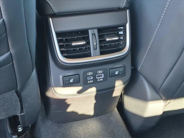 Used 2023 Subaru Legacy Limited AWD/4WD image 17
