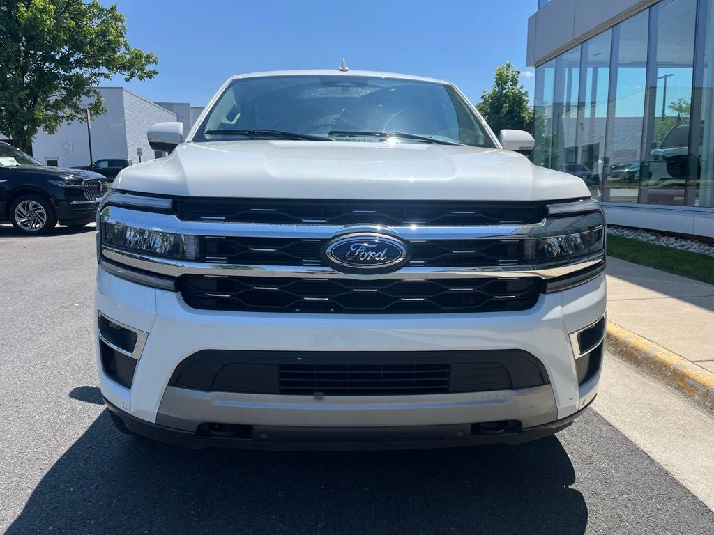 Certified 2023 Ford Expedition Max Limited AWD/4WD image 2