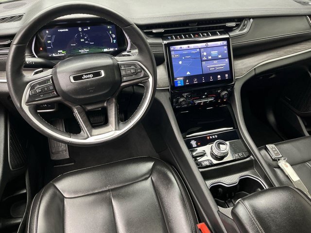 Used 2024 Jeep Grand Cherokee Limited 4xe AWD/4WD image 15