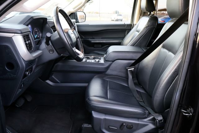 Certified 2023 Ford Expedition XLT image 33