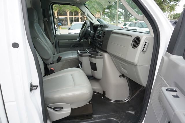 Certified 2024 Ford E-350 and Econoline 350 Super Duty w/ Power Windows & Locks Group RWD image 3