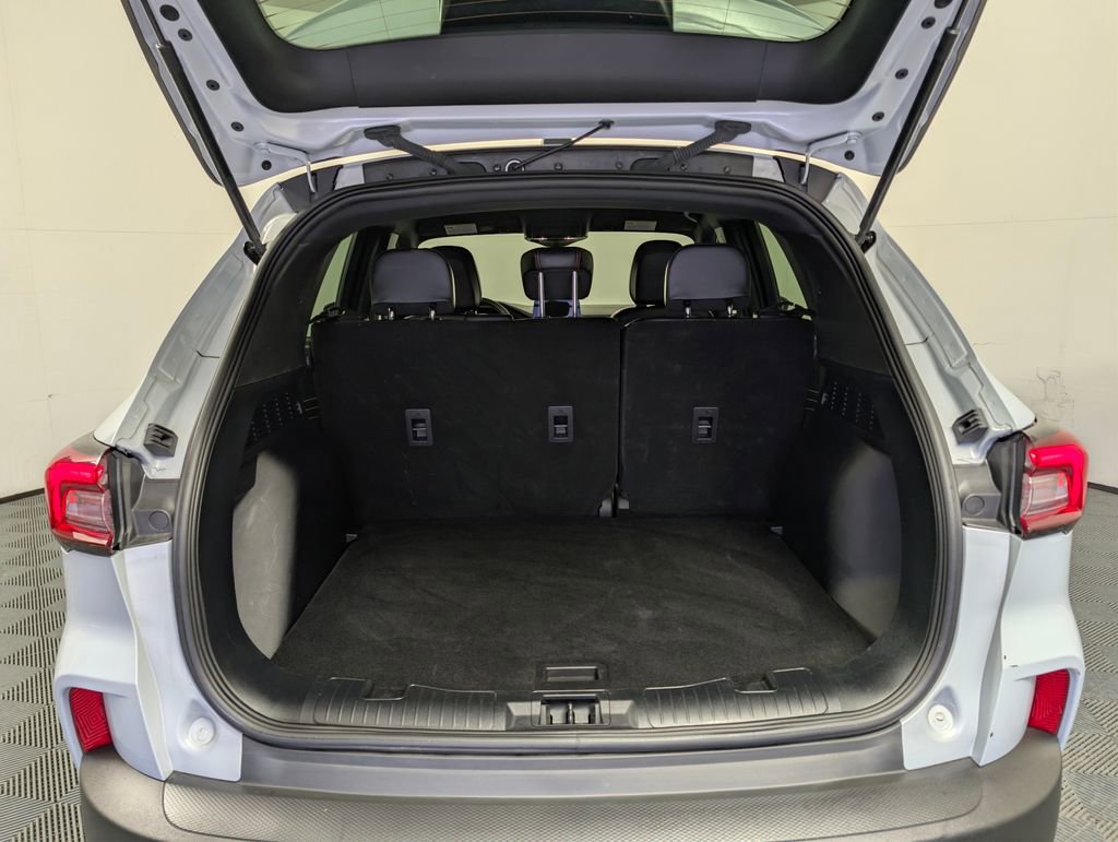 Certified 2025 Ford Escape ST-Line FWD image 7