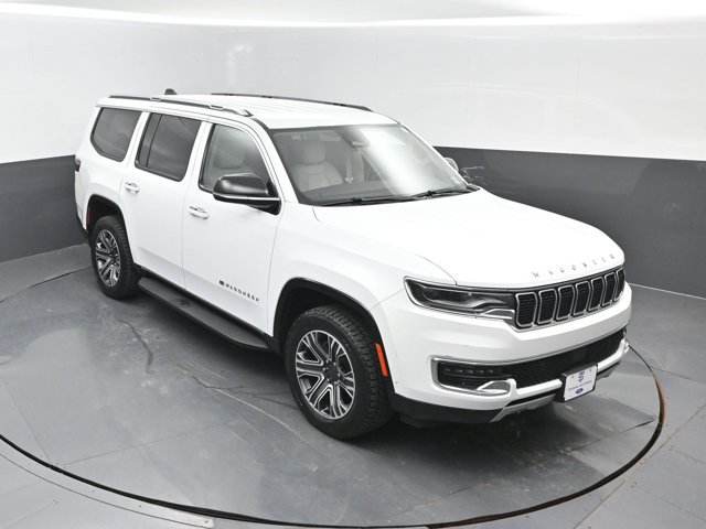Used 2024 Jeep Wagoneer Series II AWD/4WD image 18