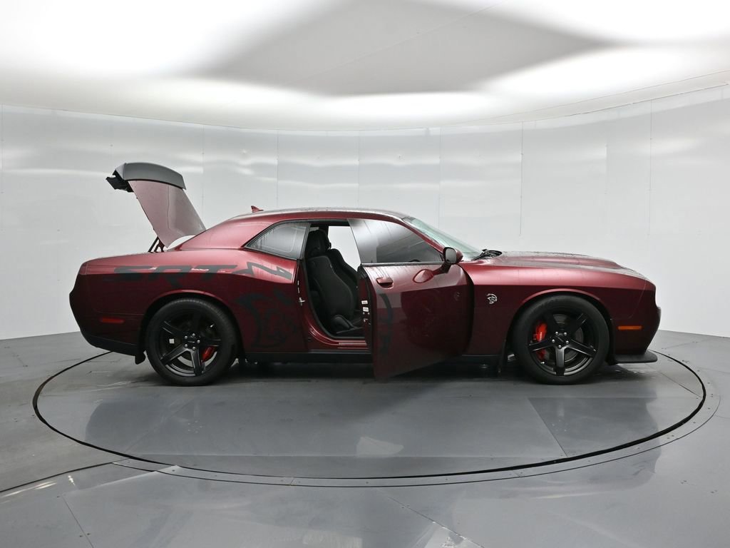 Used 2019 Dodge Challenger SRT Hellcat image 34