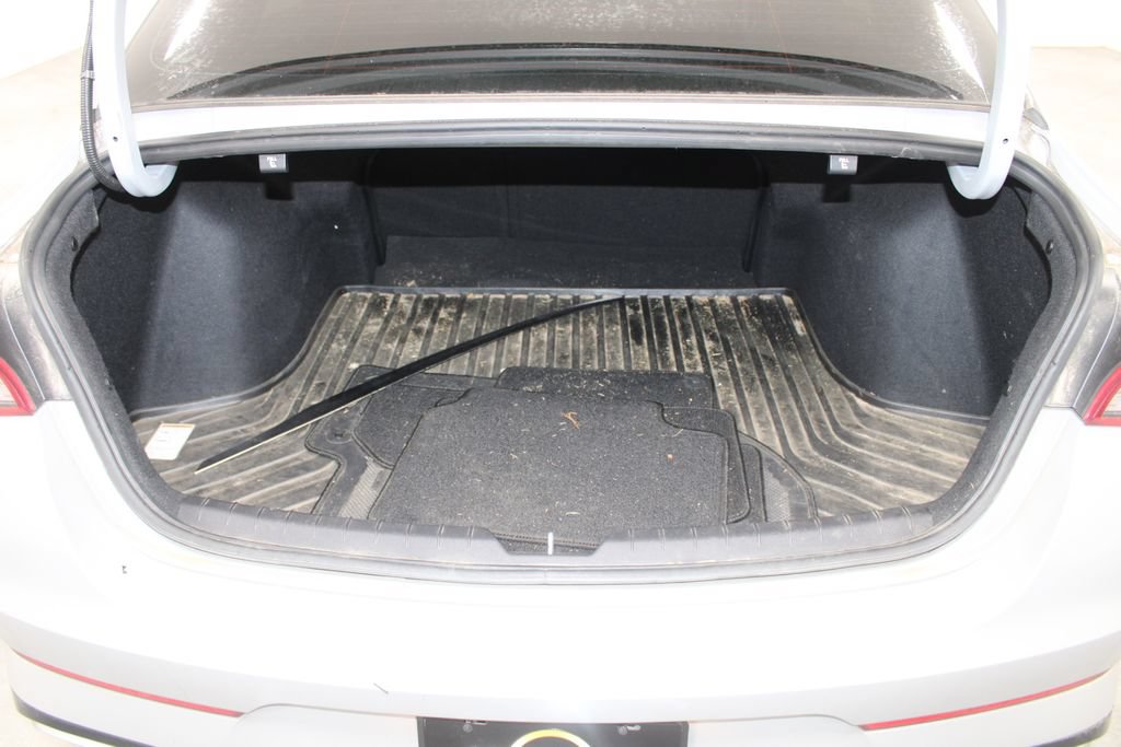 Used 2024 Kia K5 GT-Line w/ GT-Line Premium Package FWD image 14